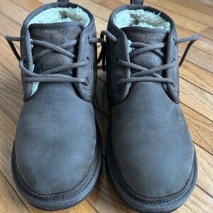 UGG Men's Neumel Distressed Burnt Cedar